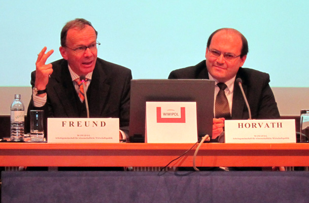 Buchpräsentation Eugen Freund Moderation Horvath
