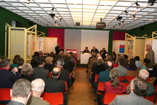 Publikum im Wirtschaftsmuseum